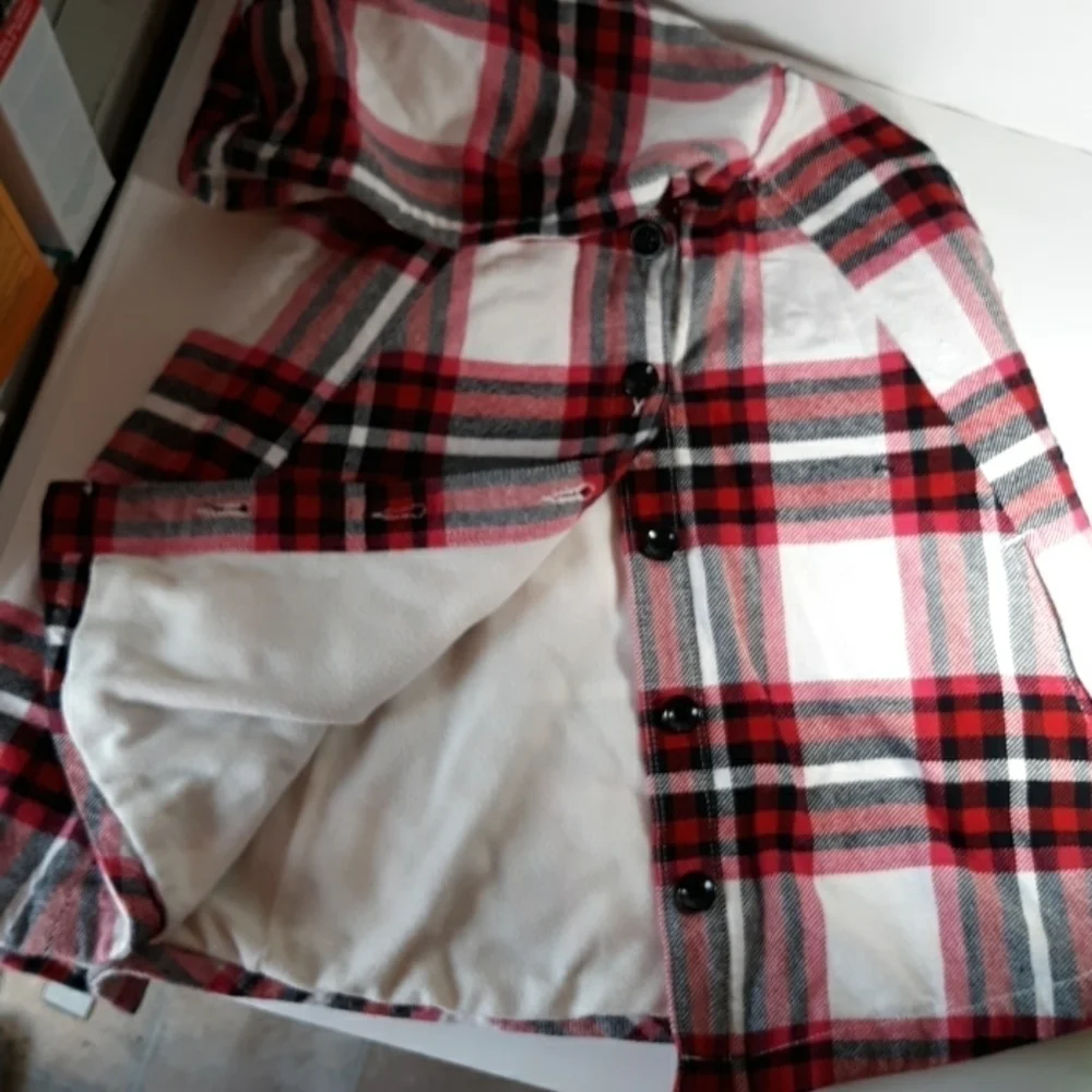 Crazy 8 size 10/12 plaid shawl thick